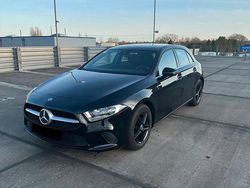 Schwarz Gebraucht 2020 Mercedes A180 Limousine | 21.999 € (Fairer Preis)