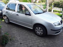 Silber Gebraucht 2005 Skoda Fabia Kleinwagen | 2.840 €