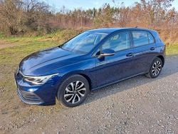 Blau Gebraucht 2023 VW Golf Limousine | 21.700 € (Guter Preis)