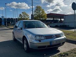 Silber Gebraucht 2001 VW Golf IV Basis Kleinwagen | 1.900 € (Fairer Preis)