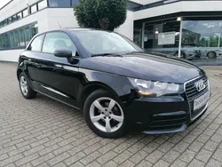 Brillantschwarz uni Gebraucht 2012 Audi A1 Attraction Kleinwagen | 7.450 € (Fairer Preis)