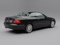 Schwarz Gebraucht 2005 Mercedes CLK200 Avantgarde Cabrio | 7.599 € (Fairer Preis)