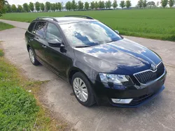 Schwarz Gebraucht 2014 Skoda Octavia Kombi | 10.500 € (Etwas zu teuer)
