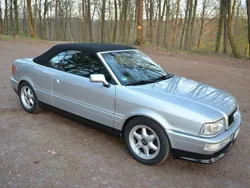Silber metallic Gebraucht 1997 Audi Cabriolet Sport Cabrio | 17.500 €