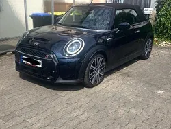 Schwarz Gebraucht 2022 Mini Cooper S Kleinwagen | 29.990 € (Etwas zu teuer)