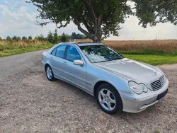 Silber Gebraucht 2004 Mercedes C180 Avantgarde Limousine | 4.000 € (Fairer Preis)