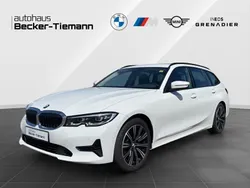 Andere Gebraucht 2022 BMW 318 Advantage Kombi | 26.906 € (Guter Preis)