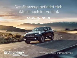 Crystal white (weiß) Gebraucht 2022 Volvo XC60 R-Design SUV | 38.960 € (Guter Preis)