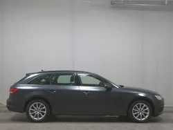Grau Gebraucht 2019 Audi A4 Basis Kombi | 14.980 € (Guter Preis)