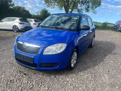 Dynamicblau Gebraucht 2009 Skoda Fabia Cool Edition Kleinwagen | 2.999 € (Fairer Preis)