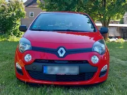 Rot Gebraucht 2013 Renault Twingo Kleinwagen | 2.700 €