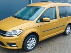 Gelb Gebraucht 2018 VW Caddy Van / Kleinbus | 18.999 € (Fairer Preis)