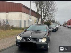Schwarz Gebraucht 2004 Mercedes CLK270 Coupé | 2.000 € (Fairer Preis)