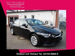 Schwarz Gebraucht 2021 Mercedes CLA180 Shooting Brake Kombi | 20.990 € (Guter Preis)