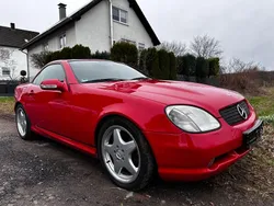 Rot Gebraucht 2000 Mercedes SLK320 AMG Cabrio | 12.700 € (Teuer)
