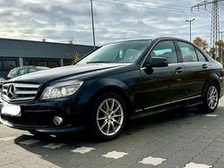 Schwarz Gebraucht 2010 Mercedes C180 Avantgarde Limousine | 8.699 € (Fairer Preis)