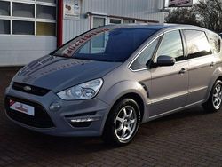 Grau Gebraucht 2012 Ford S-MAX Titanium Van / Kleinbus | 6.490 € (Guter Preis)