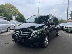 Schwarz Gebraucht 2019 Mercedes V220 Edition Van / Kleinbus | 34.999 € (Superpreis)