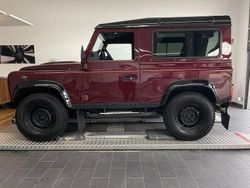 Rot Gebraucht 2016 Land Rover Defender SUV | 52.900 €
