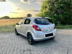 Silber Gebraucht 2011 Opel Corsa Edition Limousine | 2.490 € (Guter Preis)