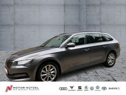 Graphitegrau metallic Gebraucht 2022 Skoda Superb Ambition Kombi | 26.260 € (Fairer Preis)