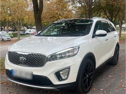 Weiß Gebraucht 2015 Kia Sorento Platinum Edition SUV | 17.000 € (Etwas zu teuer)