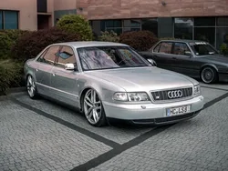 Audi S8