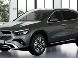 Mountaingrau Neu 2025 Mercedes GLA200 SUV | 44.990 €