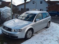 Silber Gebraucht 2004 Audi A4 Kombi | 6.999 €