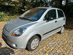 Silber Gebraucht 2009 Chevrolet Matiz Kleinwagen | 700 € (Fairer Preis)