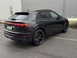 Schwarz Gebraucht 2025 Audi Q8 S-Line SUV | 74.500 € (Superpreis)