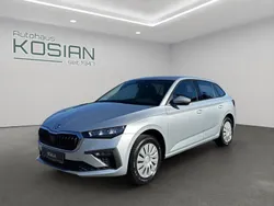 Silber Neu 2025 Skoda Scala Essence Kleinwagen | 22.980 € (Etwas zu teuer)