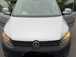 Silber Gebraucht 2010 VW Caddy Startline Van / Kleinbus | 5.500 € (Fairer Preis)