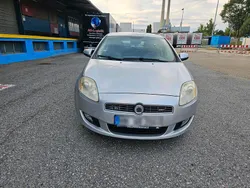 Silber Gebraucht 2008 Fiat Bravo Kleinwagen | 1.450 €