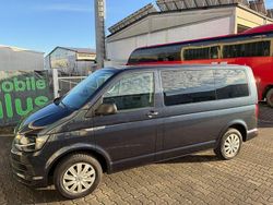 Blau Gebraucht 2017 VW Multivan Van | 27.490 € (Guter Preis)