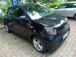 Schwarz Gebraucht 2020 Smart ForFour Electric Drive Kleinwagen | 6.899 € (Guter Preis)