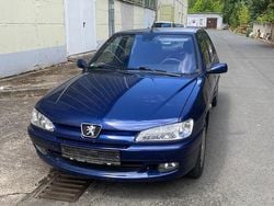 Blau Gebraucht 2000 Peugeot 306 Kleinwagen | 800 € (Superpreis)