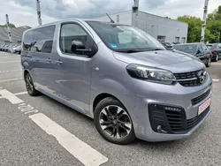 Grau Gebraucht 2022 Opel Zafira Life Elegance Van | 26.999 € (Superpreis)