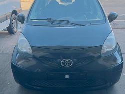 Schwarz Gebraucht 2008 Toyota Aygo Kleinwagen | 2.500 € (Fairer Preis)