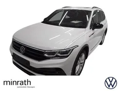 Weiß Gebraucht 2024 VW Tiguan Allspace R-line SUV | 48.030 € (Fairer Preis)