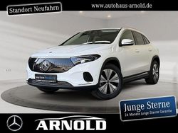 Polarweiß Gebraucht 2024 Mercedes EQA300 Progressive SUV | 33.200 € (Guter Preis)