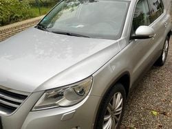 Silber Gebraucht 2010 VW Tiguan Team SUV | 6.500 € (Guter Preis)