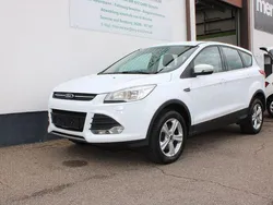 Weiß Gebraucht 2015 Ford Kuga SYNC Edition SUV | 11.990 € (Guter Preis)