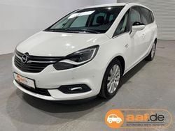 Weiss Gebraucht 2019 Opel Zafira Business Innovation Van / Kleinbus | 11.980 € (Fairer Preis)