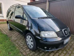 Schwarz Gebraucht 2003 Seat Alhambra Van / Kleinbus | 1.850 € (Fairer Preis)