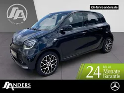 Schwarz Gebraucht 2022 Smart ForFour Electric Drive Prime Limousine | 9.864 € (Guter Preis)