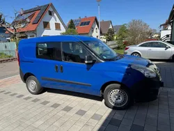 Blau Gebraucht 2012 Opel Combo Van / Kleinbus | 6.100 €