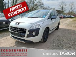 Lack weiss perlglänzend/metall Gebraucht 2013 Peugeot 3008 Allure SUV | 4.385 €