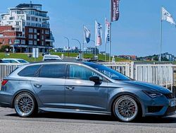 Grau Gebraucht 2016 Cupra Leon Kombi | 21.600 € (Fairer Preis)