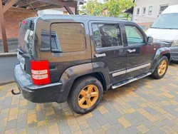 Schwarz Gebraucht 2008 Jeep Cherokee Limited SUV | 7.490 € (Superpreis)